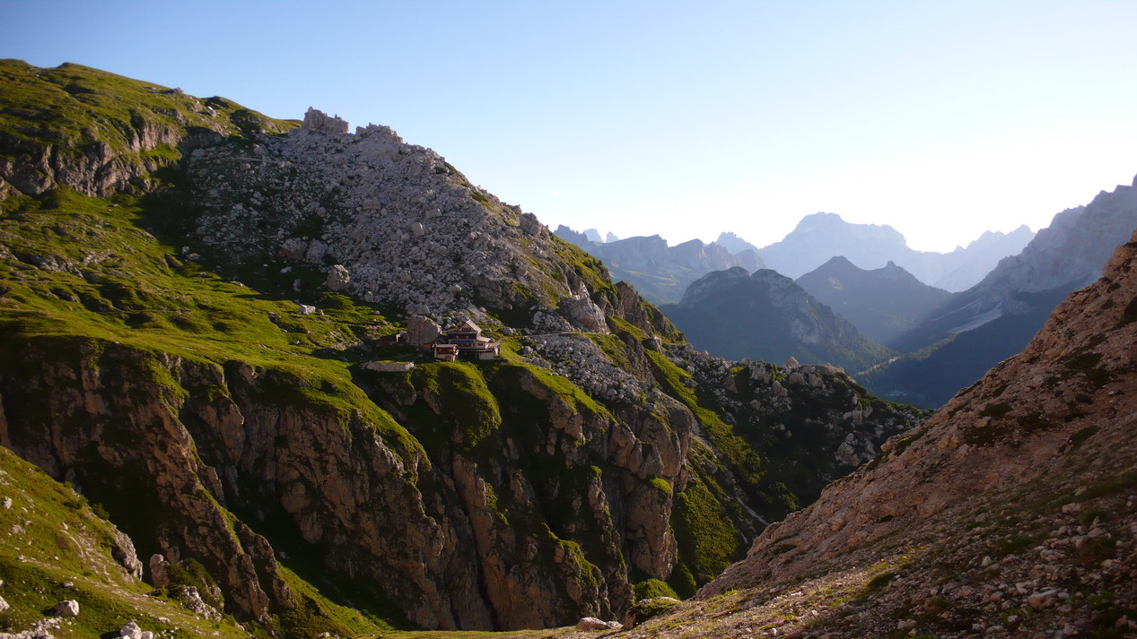 Rifugi e Bivacchi d''Italia.......